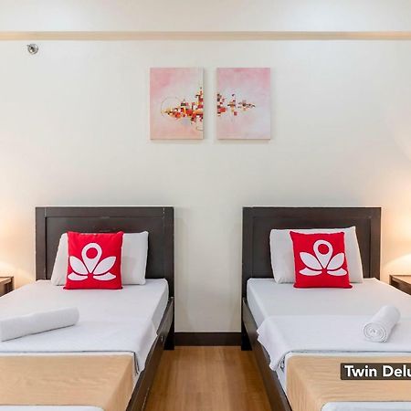 Zen Rooms Bp International Manila Luaran gambar